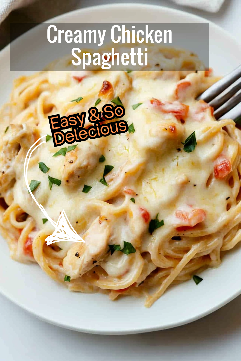 Discover the delicious blend of mozzarella, cheddar, and tender chicken with mild chilies in this rich chicken spaghetti recipe that’ll quickly become a family favorite!