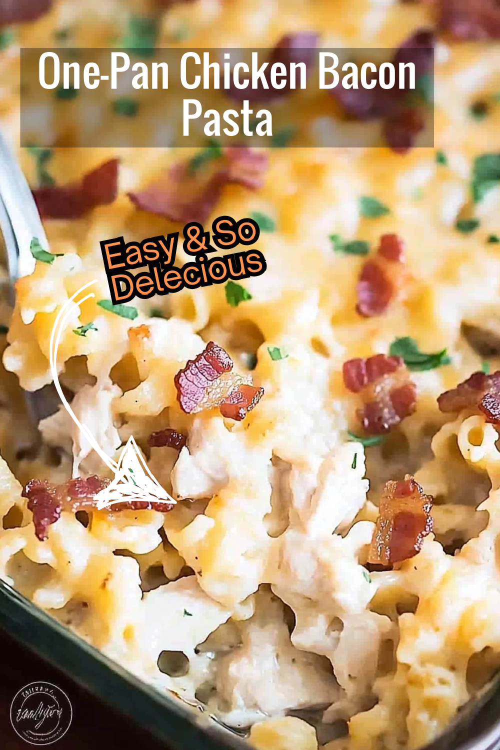 Enjoy a hassle-free meal with this one-pan Chicken Bacon Ranch Pasta! It’s filled with rotini, shredded chicken, and crispy bacon—all baked to cheesy perfection.