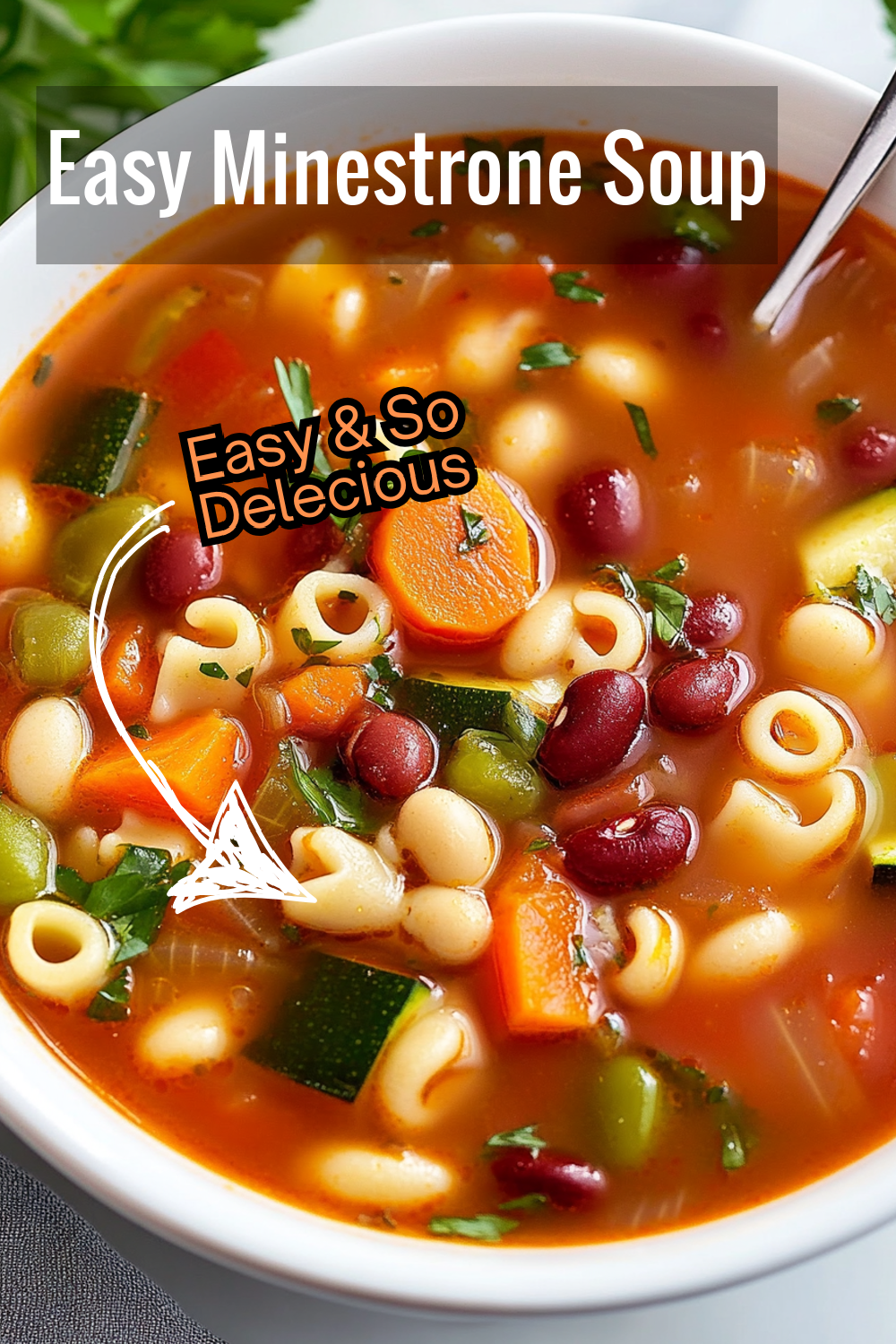 Discover the ultimate comfort food with this easy minestrone soup recipe! A bowl full of veggies, beans, and pasta, all in a delicious tomato-based broth that’s both filling and nutritious.