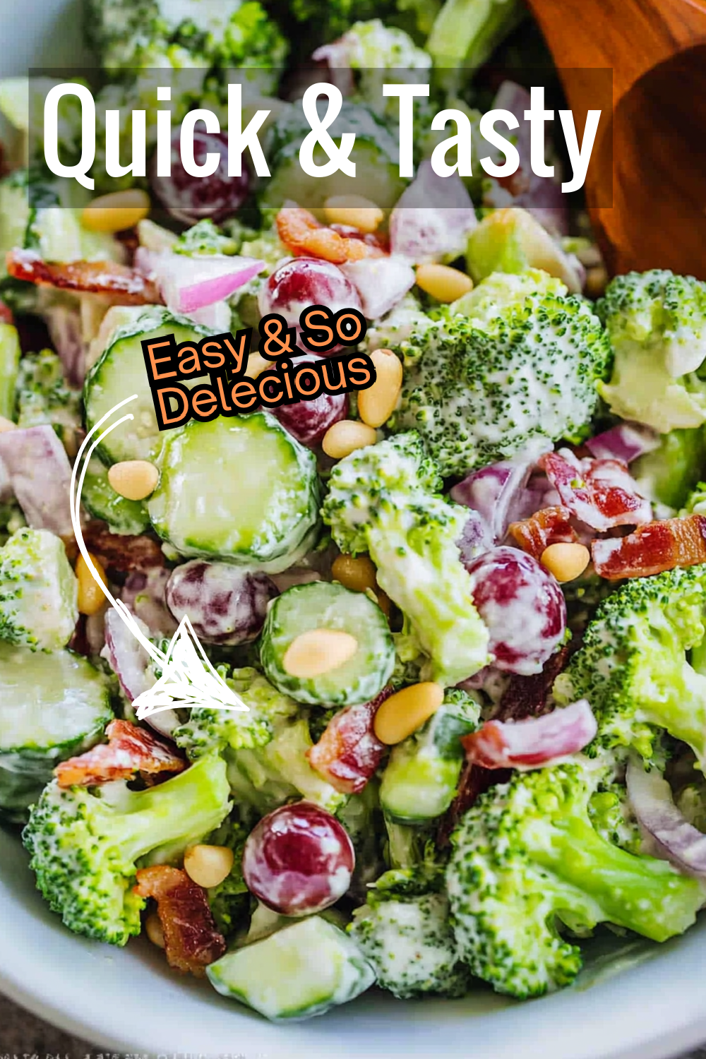 Whip up this quick broccoli salad with grapes for a perfect balance of flavors in every bite—ideal for potlucks and weeknight dinners.