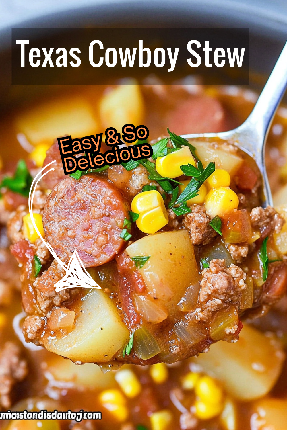 This Texas Cowboy Stew is the ultimate comfort food! Packed with crispy kielbasa, hearty potatoes, and ground beef, it’s a filling meal perfect for chilly nights.