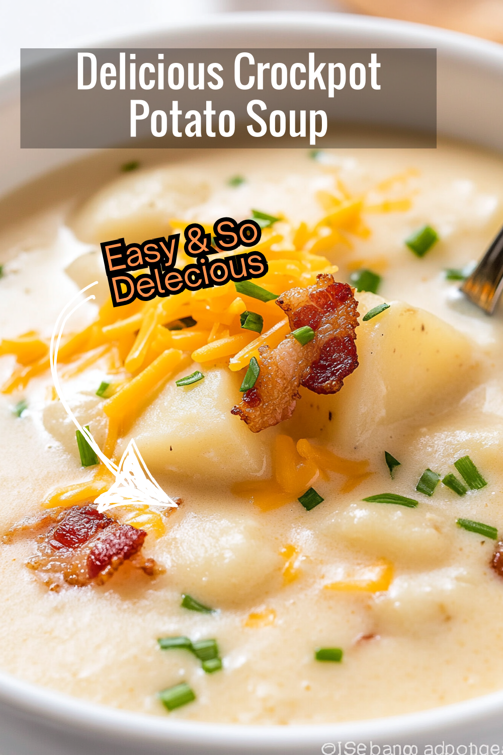 Indulge in the ultimate comfort of Paula Deen’s crockpot potato soup. With cheddar, bacon, and a smooth potato base, it’s a meal that hits all the right notes.